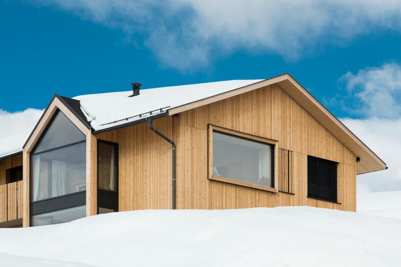 Oberlech750. Refugium Am Berg. Apartment Luaran gambar