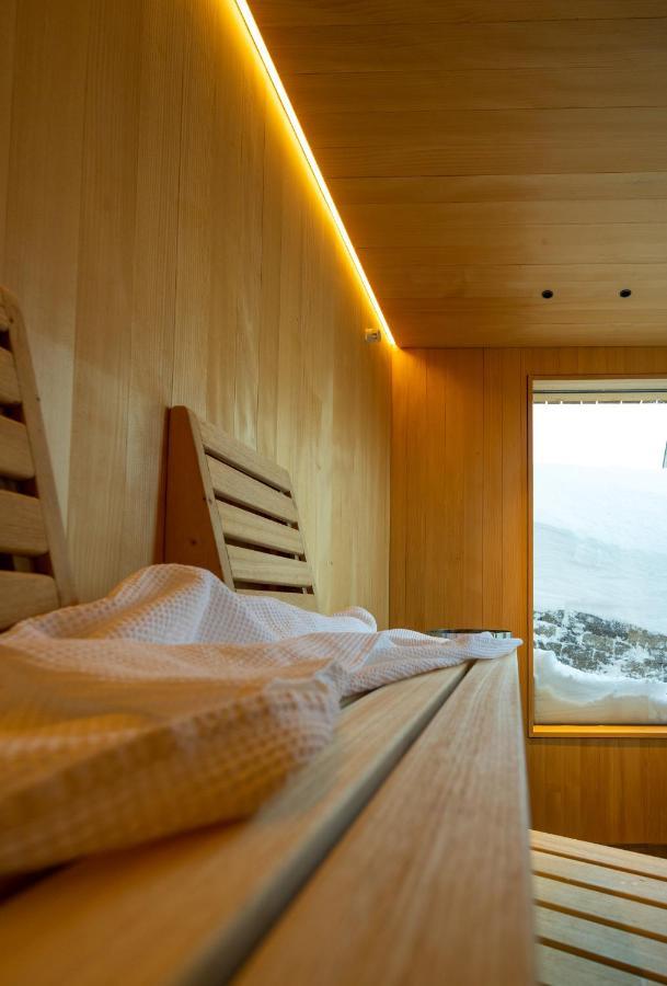 Oberlech750. Refugium Am Berg. Apartment Luaran gambar